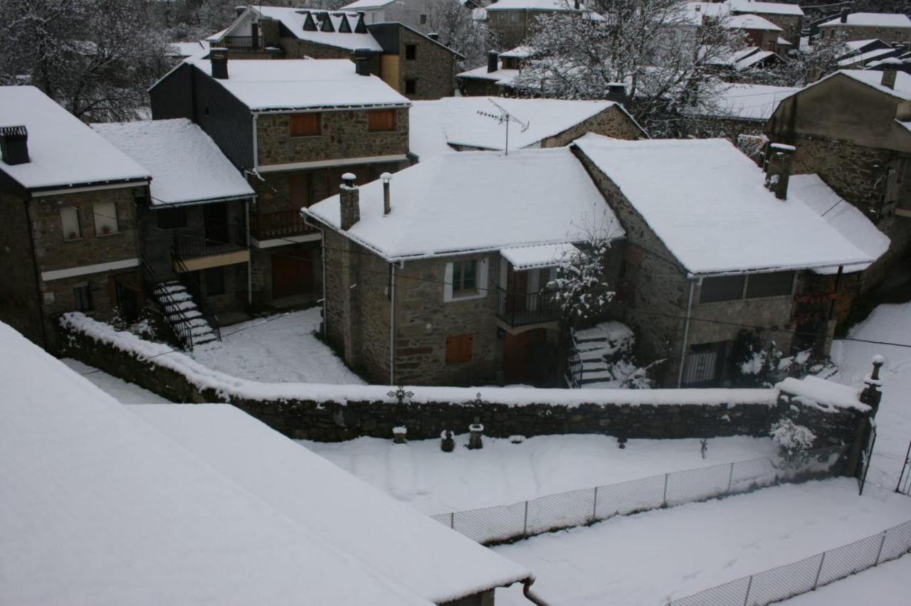 La Albarina Guest House Galende Bagian luar foto